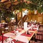 Hotelpark Stadtbrauerei 아른슈타트