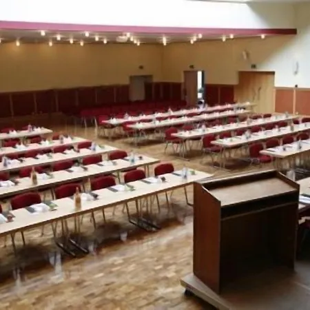 ホテルパーク シュタットブラウエライ ホテル アルンシュタット