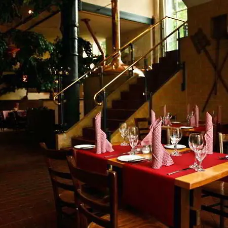 호텔 Hotelpark Stadtbrauerei 4*
